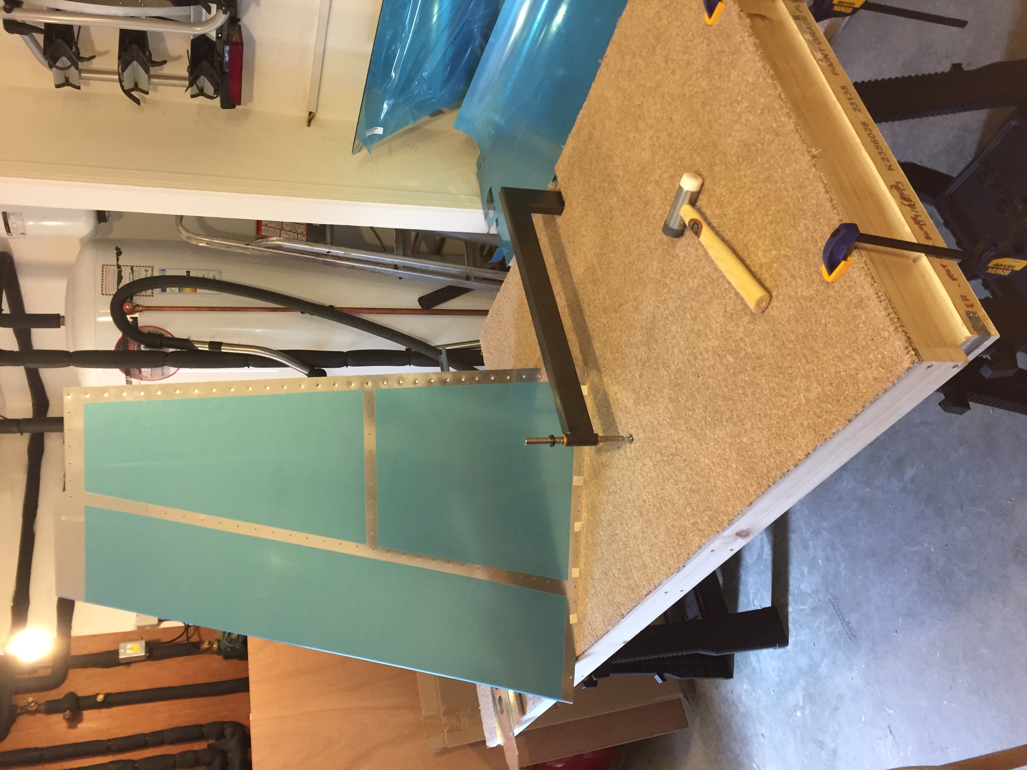 Dimpled vertical stabiliser